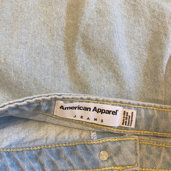 American Apparel Button Denim Skirt - Picture 3 of 3